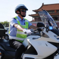 北京交警,强化交通秩序管理
